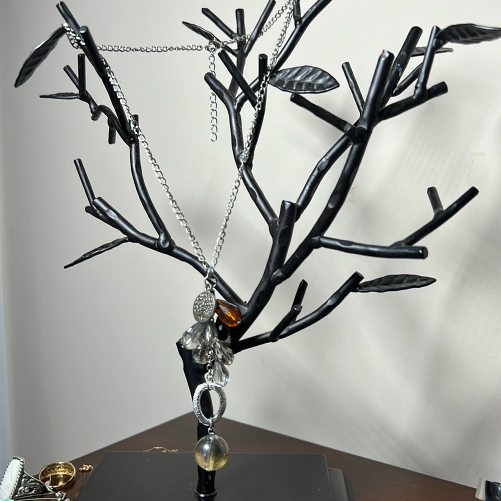 Faux Bead Tree Of Life Charm Necklace. 20” Chain